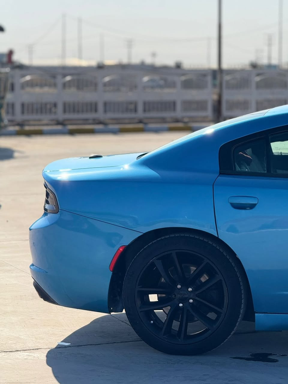 السلام عليكم جارجر  بوليسي  مكينه ٥٧٠٠ كير تعليك بدون ايرباك سياره تغير لون اصل لونها اسود موديل ٢٠١٩ اصل تحويل مكان سياره بسمايه صور الحادث والسونار مع الصور كير مكينه اكسل كلهن لوك سياره جاهزه وخير من الله داخل لونين كشنات حضن السعر ١٥٨ وبيها مجال ‭٠٧٨٨ ١٧١ ٧٧٨٥‬
