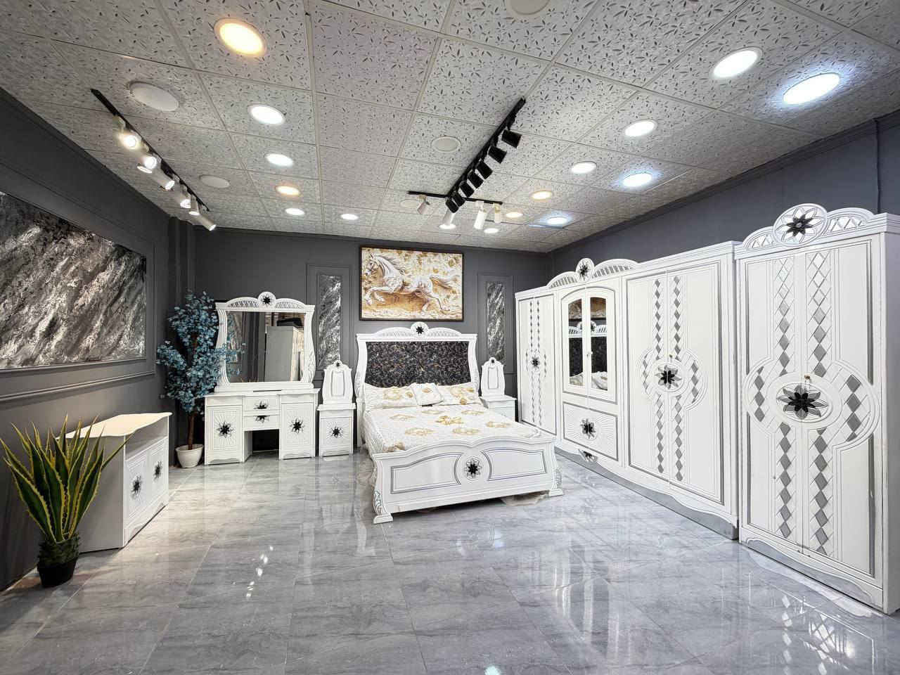 غرف نوم جديد صاج عراقي درجة اولى
غرف9 قطع يوجد جميع قياسات 
توصيل بغداد مجاني هو والشد 
يوجد توصيل لجميع محافضات أسعار رمزية تواصل ع خاص 
واتساب ***********

السعر مليون
