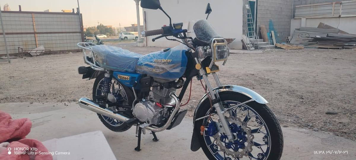 سلام عليكم دراجه يراني لبيع محرك 200دراجه جديده موديل 2026ماشي 200كيلو مشدود جديد صار اسبوع المكان الرمادي سعر مليون و50 رقم الهاتف ***********اي مراسله عل واتساب دراجه فول بصمه
