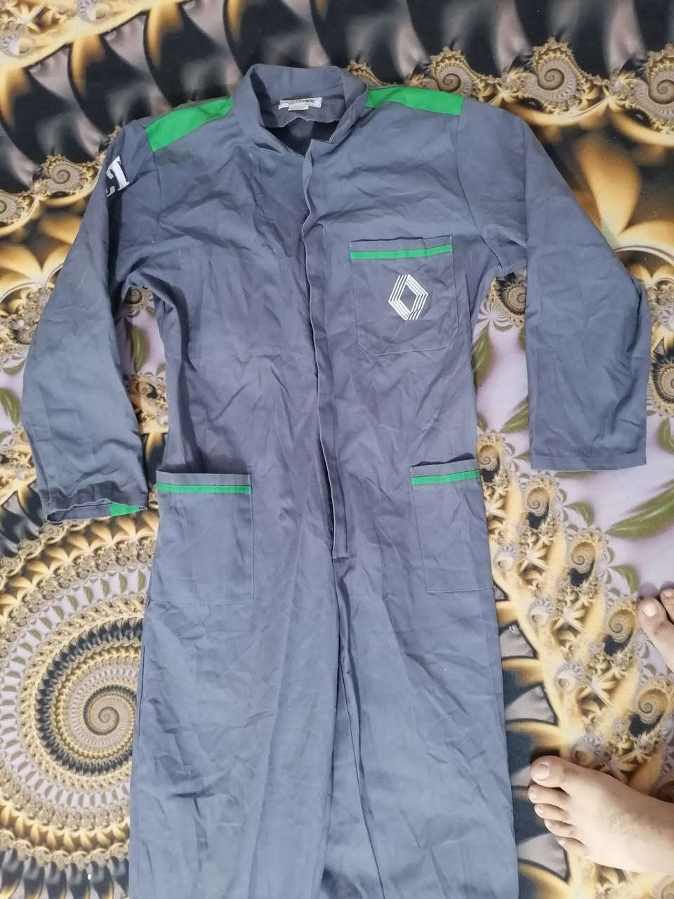 يوجد لدينا بدلات عمل حداده قماش حجري ثقيل FR


**إذا كنت صاحب هذا الإعلان وتريد حذفه لأي سبب، رجاءا أرسل رسالة إلى الدعم الفني**