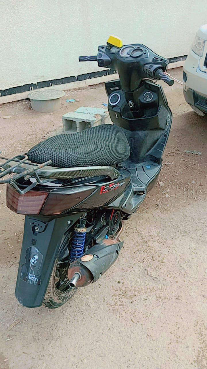 سكنس فحل لبيع دراجه رياضي ***********
