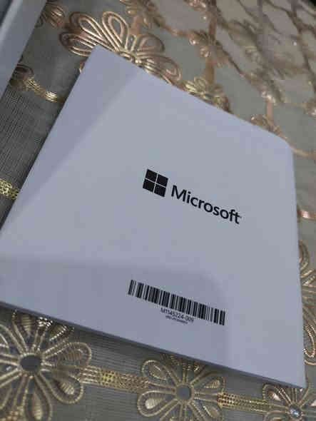 السلام عليكم جويستك اكس بوكس سيريس مع بطاريه جوستك اصليه بعده جديده بل كارتون استخدام سبوعين  فقط السعر 60 الف العنوان بغداد الامين الثانيه رقم الهاتف ***********
