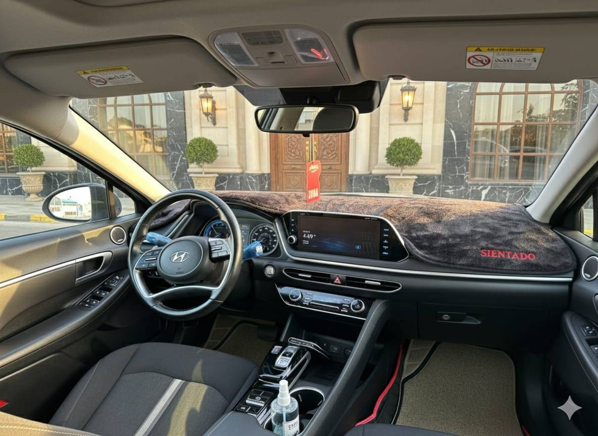 تم تنزيل السعر قليلا للبيع المستعجل،
سيارة سوناتا حديثة موديل ٢٣ لوك
صنع كوري بوارد أمريكي فول مواصفات كلشي بيها عدا البانوراما فقط صرف اقتصادي محرك 2000 هايبرد، نظافة امتياز. 

مميزات وتفاصيل السيارة :

گير AT المرغوب ✈️
مكينة وبجم بلاد ⛔

لون فخم وجديد فضي مطعم 🔲
شحن ذاتي🔃
وقود 60 لتر ⬅️ 900 كم ♾️
تبريد عالي جدا 🔵
قيادة ذاتية✅
كشنات كهربائية تبريد & تدفئة🟠
رادارات كل الاتجاهات🔴
حساسات كل الاتجاهات& حساسات فتح أبواب 🟢
جنطة كهربائية تلقائية🔵
حساسات إطارات& سماعات عدد 12 HD.
ماسحات أوتو🫟
لايت أوتو🟤
توقف أوتو عند الاقتراب من جسم غريب.
المسافة المقطوعة ٣١ ميل فقط لا غير شرط. 

توجد فيها كثير من المميزات الأخرى.⚠️

رقم المركبة مميز : واسط ⬅️ الدخول لإيران بدون موافقات.
تحويل اي محافظة باسم المشتري.
الضرر طفيف جدا: بارد في الجاملغ الامامي بدون باب ولا دواخل ولا بنيد.

السعر 🟢 179🟢 قفل غير قابل للتفاوض. 

التواصل:
***********
                                  *********** واتساب أيضا متوفر.

مكان السارة المنصور تقاطع الداوودي.
ملحوظة :
إذا ما عندك المبلغ المطلوب تكدر تشوف موديلات ثانية وحسب الحادث، لا تخابرني يعني.
