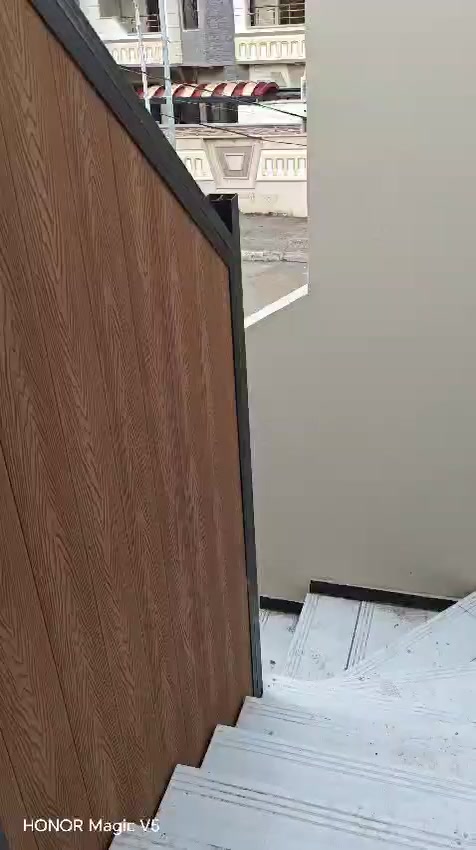 مشتملات عدد اثنين للايجار حي نزال شارع ٢٠ سابع بيت تقربيا عن شارع المنجرات بتجاه جامع حجي نزال مساحه الواحد ١٥٠ متر التفاصيل بل فيديو
الطابق الارضي ٥٠٠ بدل الايجار 
الطابق الثاني ٤٠٠ بدل الايجار 
*********** واتساب 
***********واتساب 
***********
