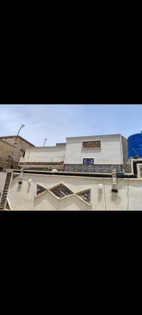 دار للبيع مساحته 150متر ع طريق المعاره خلف حسنيه مال العويسات يبعد عن ...