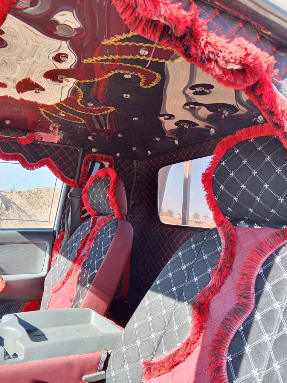 السلام عليكم كيا عموشه 2017 فحل رقم بغداد تحويل مباشر سياره بيها طخه جوه  البنيت صفحه اليسرى يم الدبه المي مكفول كشرهاا محرك اوبام مكفول رغم ***********   ***********
