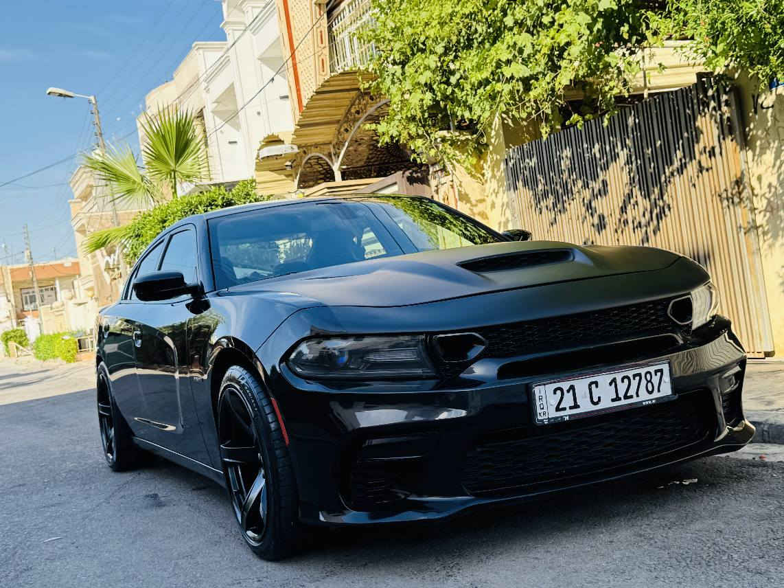 Dodge charger 2018 R/T 5.7L clean title
شاشە گەورە
کوشین کارەبایی
کوشین گەرمی
شەفتی سوکان
گزۆزەکەی کەمل بەرمەجەیە سەیفتی بۆ دەندراوە و کامل بۆری بۆ داندراوە pop bang لەسەرە
سەیارەکە زۆۆۆر جوان و پاک ماوەتەوە هەیکەلی کامل گۆراوە بۆ هێلکات ویلی هیلکاتی لەسەرە 87 میل رۆشتوە سەیارەکە هیچی نیە بەس سەردەکوتێکی بچوکی هەیە بەس هەردوو سەرە شانسیەکەنی پێشەوە چەند پشکە لەعیمێکی کەمی هەیە لە دەعمی ئەمریکە دیارە خۆی لە رەسیف دایە بەس دەعەمیەکەی شکەوە دەعمەکەی زۆۆر خەفیفە 
گێر و مەکینە مەزبوت بەشەرت لەسەر دەقی شەریکە
نرخ/205$
0750 408 2767 أربيل, العراق
