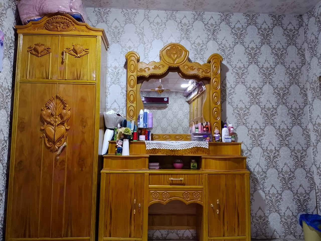 غرفه نوم عراقيه جديده ستخدام شهر مكاني الناصريه سيد دخيل سعر مليون ونص 
***********
