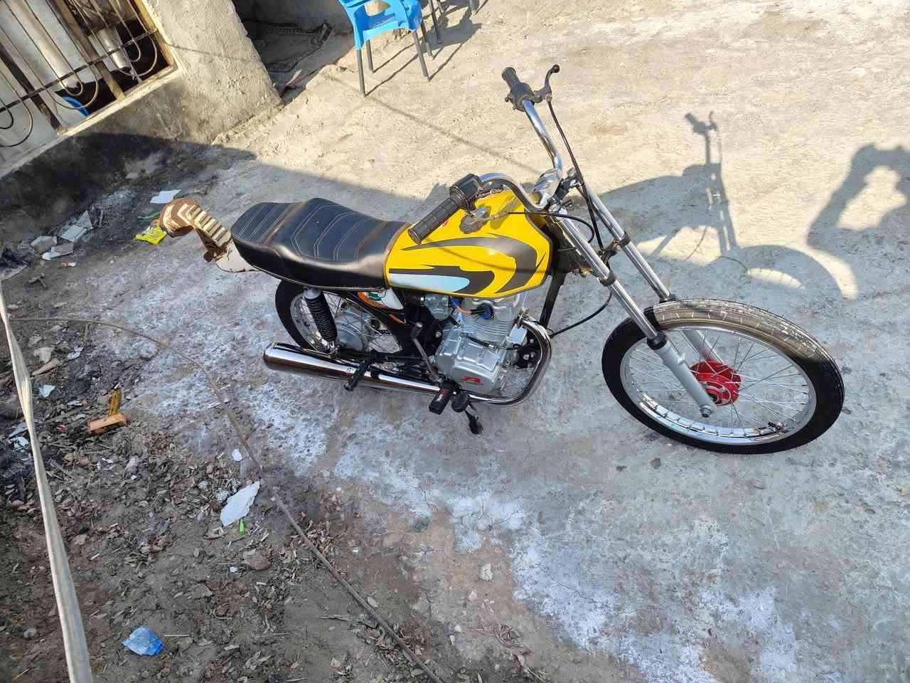 السلام عليكم دراجه للبيع شاصي 21 اوراق اصولي والتعميره 24
وهاذه رقمي ***********
