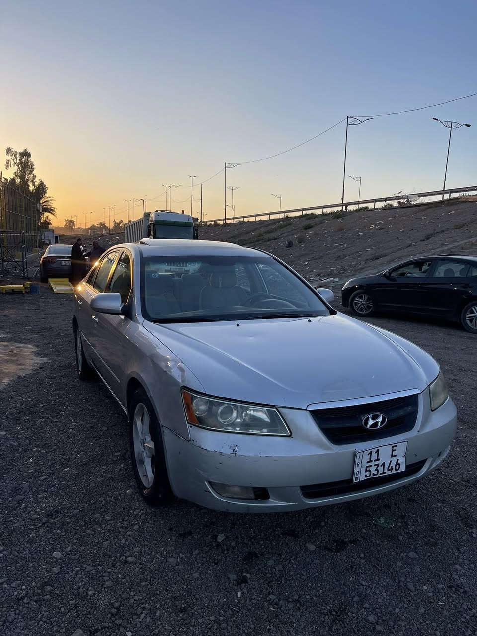 سوناتا 2008 امريكي 6 سلندر حادث فقط جاملغ خلفي
محرك كير صدر تخم تايرات كله جديد كهربائيات مكفول 
السياره بيها منضومة غاز كاملة وبيها منضومة زنون 
رقم بغداد الدولي باسمي تحويل ثاني يوم كشر السياره مرتب 
السعر 98 وبيها مجال قليل للاستفسار *********** عنواني بغداد حي العدل شارع الاسواق المركزية
