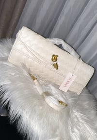 حقيبة • كوالتي عالي