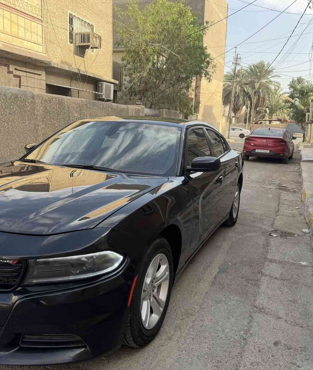 السلام عليكم
للبيع فقط 
جارجر اسود 
موديل 2022
SxT
حادثها بنيد فقط 
السياره جديده بمعني الكلمه 
العنوان المشتل حي المعلمين 
السعر 210$
موبايل***********
