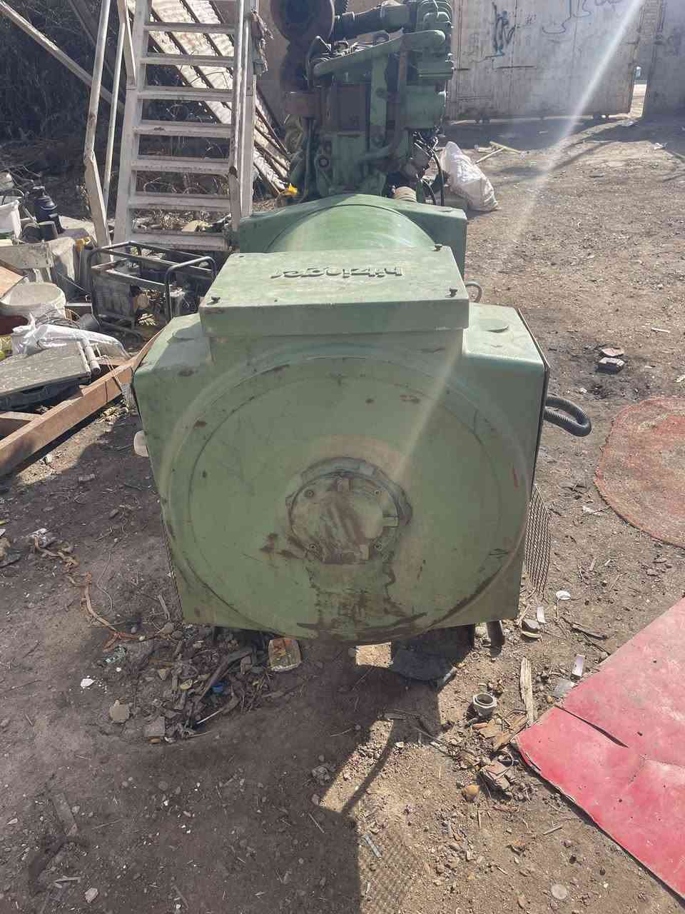 السلام عليكم توليد  للبيع. 500 كيفي بلادي ماملفوف  شغال     بغداد المعامل الحسينيه    ***********
