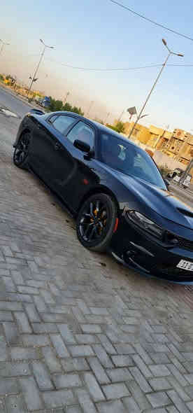 جارجر للبيع الموديل 2020 رقم بغداد بسمي Sxt السياره محدثه srt بل كامل
محرك 3.600 شاشة كبيرة بلادي دواخل جديد كشنات حضن ضرر بامريكا فقط جاملغ وبنيد محدث srt يعني قطعتين فقط السياره ماشية 83 سياره جديده ممشتغله خط خلاص كير مكينه كفالة
 صدر جديد تخم ويل السيارة نظيفة ومصروف عليهة السعر 197وبي مجال ***********مكان السيارة بغداد الكرخ
