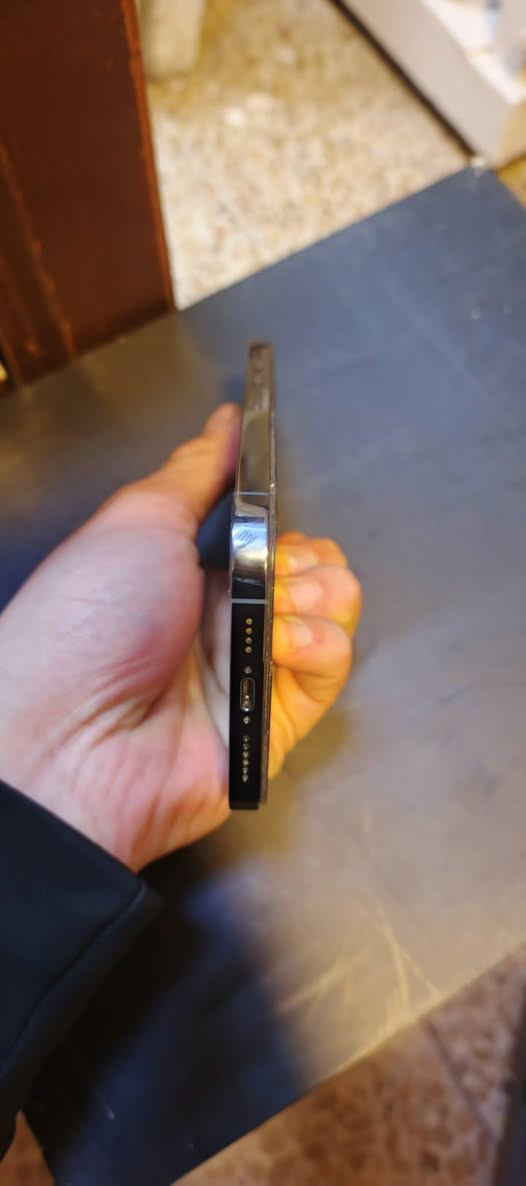 إيفون 13برو ماكس اللون سماي 
النظافه 100

البطاريه 95

الذاكره 256

 الشاشه أصلي كل شيء ما بي 

السعر 700 وبي مجال بسيط 

 ما شراي لا تدوخني وتكسر  الخاص مفتوح


**إذا كنت صاحب هذا الإعلان وتريد حذفه لأي سبب، رجاءا أرسل رسالة إلى الدعم الفني**