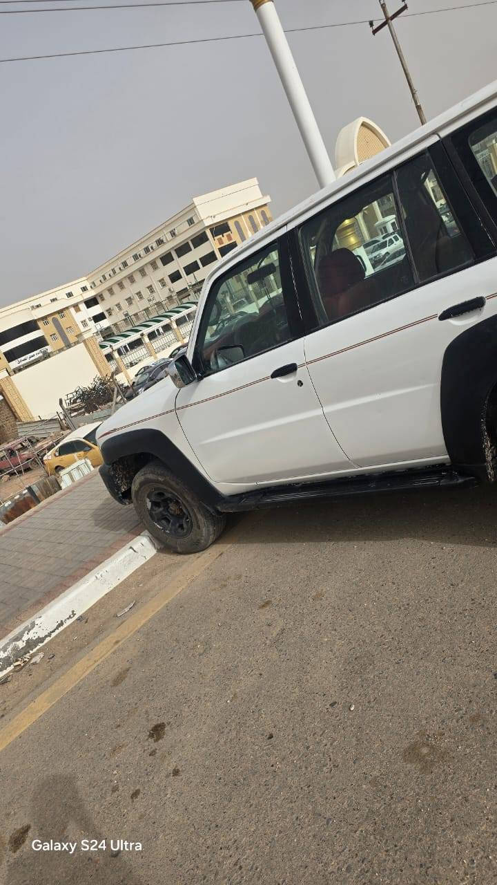 السلام عليكم للبيع باترول موديل 2008مال وزارة الداخلية سياره جاهزه مكينه وكير بلاد اوتو مكينه 4800 تفاصيل اكثر اتصل ***********
***********
متواجد خاص وتساب السعر 90وبيها مجال
