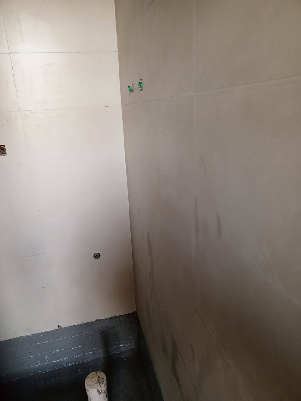 السلام عليكم خلفه سيراميك كاشي بورسلين شغل هندسي النجف الاشرف ***********
