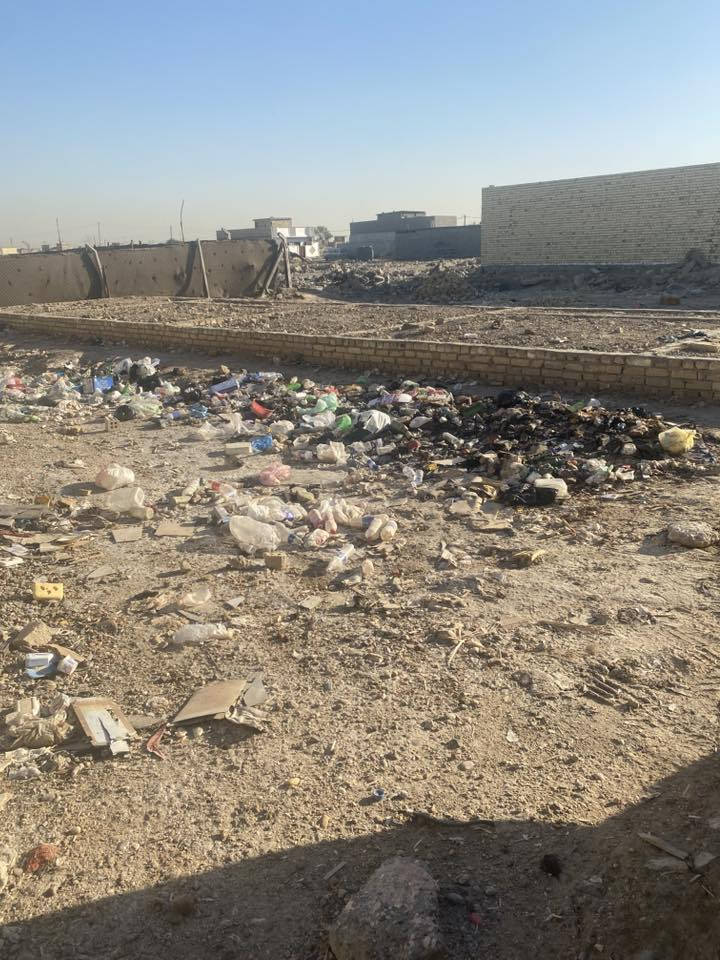 تتوفر قطعه في الدسيم ٢٠٠ متر خدمات متوفره ماء كهرباء مجاري تبليط السعر ٣٠ وبيها مجال التفاصيل واتساب ***********
