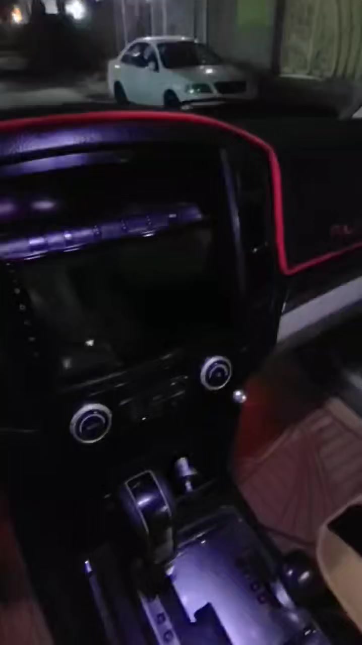 سلام عليكم
باجيرو 2009
حبتور معروفه مواصفتها 
فول 
مابيه اي نقص 
محرك وكير مكفول 
سعر خاص 
مكاني كوت 
***********
