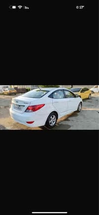 اكسنت موديل ٢٠١٢ بلو ماشيه ١٢٥ الف جاهزه ومكفوله بيه بس بارد بالجاملغ ...