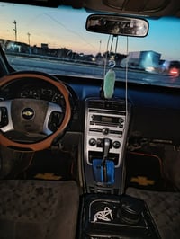 2007 تخم تايرات جديد محرك كير بشرط سنويه لل 29 بسمي  السعر 50 07800901...