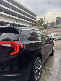 جمسي تيران • ٢٠٢٢ • مشاية ٩٤٠٠٠