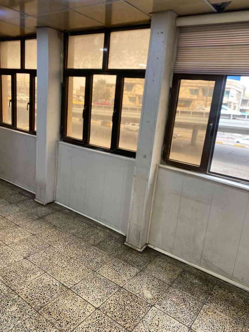 عياده او مكتب للايجار  الموقع ساحه بيروت مجاور مركز اريدوللاستفسار ‭٠٧٧٢ ٣٩٤ ٧٦٣٢‬.   ‭٠٧٩٠ ٣٤٤ ٦٨٢٦‬
