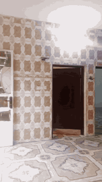 دار للايجار 100 متر طابقين
 العنوان الكرخ شارع الربيع شاكر العاني بالقرب من محكمة استئناف الكرخ بين مجمع تيجان سيتي ومجمع كرم بغداد 
يحتوي على
3 غرف نوم
3 حمامات
صالة
استقبال
مطبخ
منور
كراج
وسطح كبير
للاستفسار التواصل على الواتساب فقط ***********
