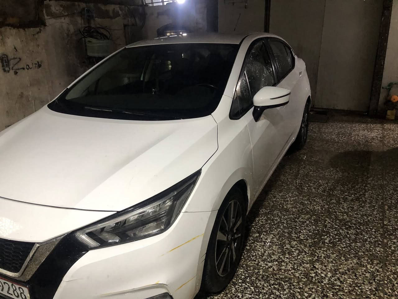 يالله   السلام عليكم    اخوان نيسان سني مكسيكي     لا صيني ولاهندي ولا مصري   موديل ٢٠ رقم بغداد بيه صبغ  ماشيه بحدود ٦٠ الف  مكانه بغداد الغزاليه   سعرها ١٢٠ بيع او مراوس ماكو مشكله     سياره بأسمنه ***********
