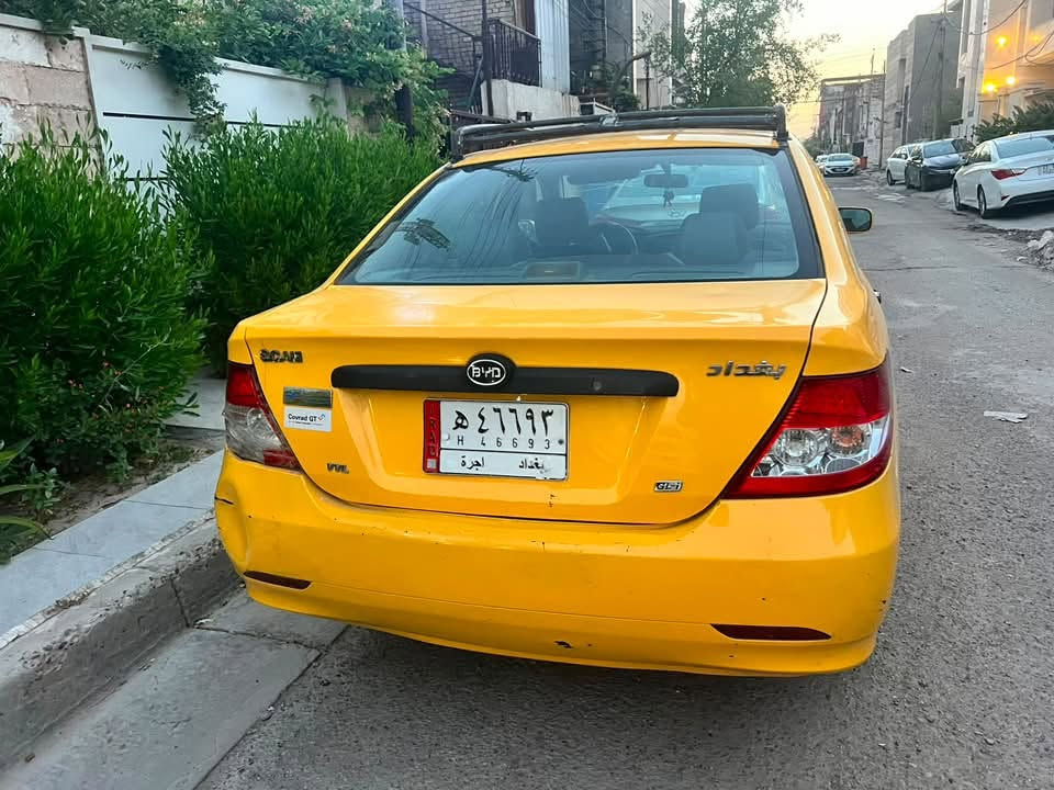 Byd 2019 مكينه وكير مكفوله
حداديه صدر وتايرات نضيفه بدون حادث حره بأسمي السعر 75 وبيها مجال 
مكلف بالنشر 
***********
***********
