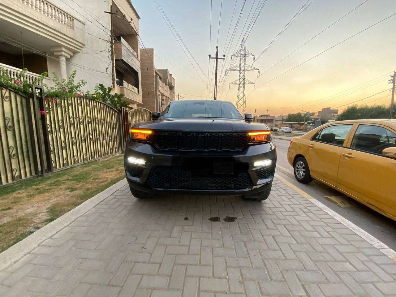 اقساط اقساط اقساط
ترهم بمقدمة زينة والباقي حسب الاتفاق
جيب لمتد فول مواصفات موديل 2023 
قطعتين صبغ جاملغ وبنيد 
***********
