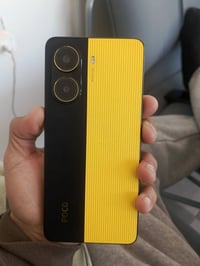 Poco X7 pro تلفون جديد  ذاكرة 512  العشوائية 16 120فريم بل بوبجي وبل ب...