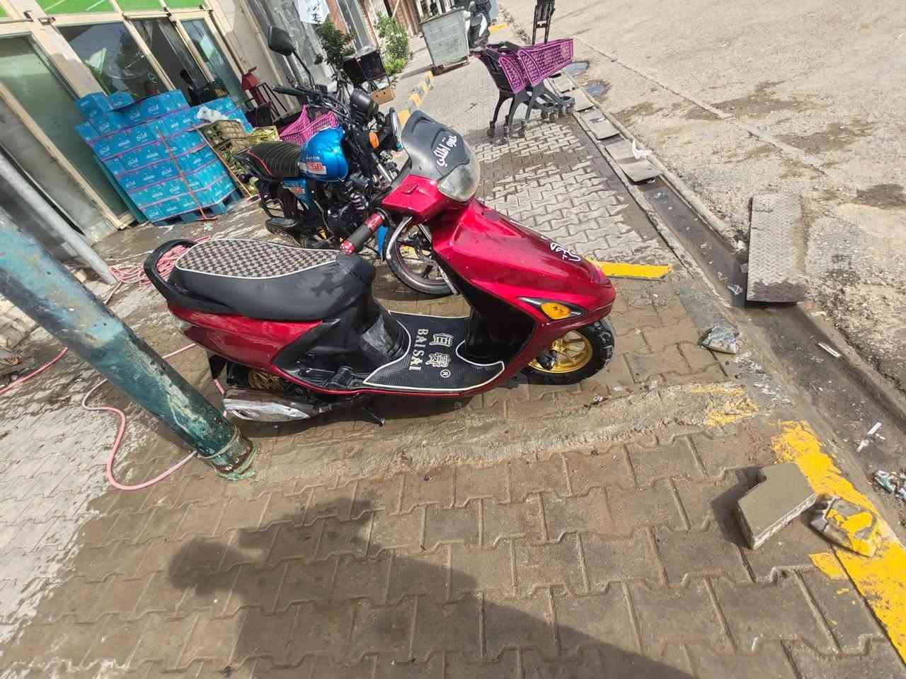 درجه فرشه البيع فحل مفتوح مره واحده بس ناعمه تخبل  وياله ريضايت تيرات جديد شياير وره وكدام نكره سلف تشتغل كهربائياتها كله شغله ولا شي نقص سعر 400وبيه مجال الشراي مكاني نجف ***********
