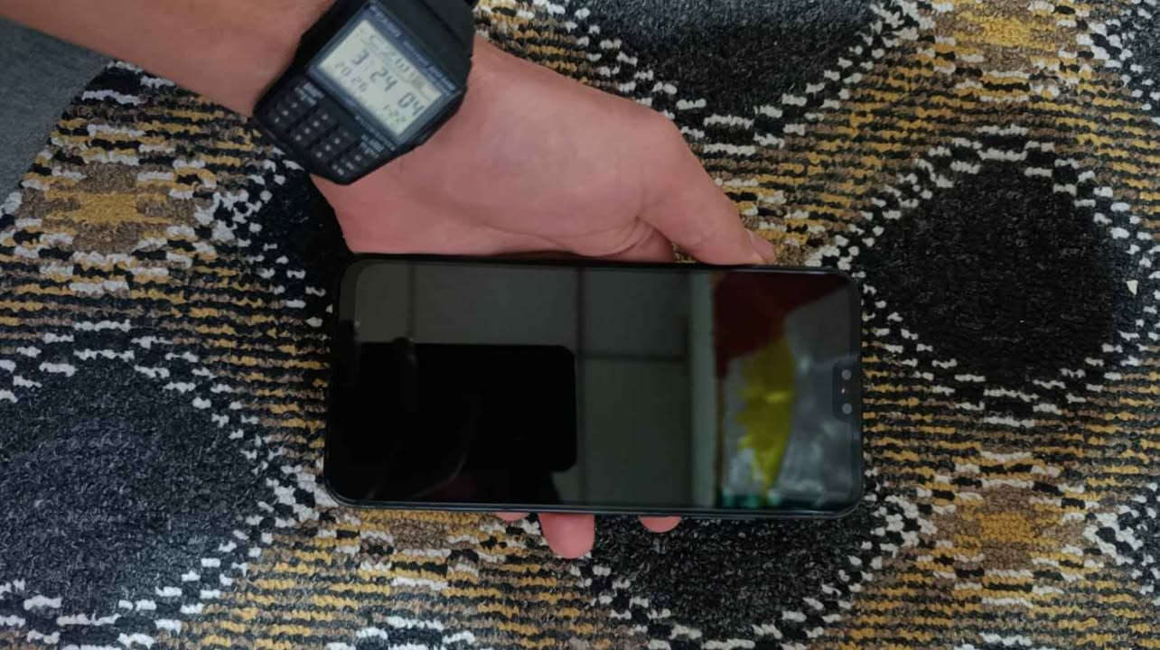 نوع تلفون HUAWEI Y9 2019 
مبدل شاشة ونضيف ذكره 64 جهز كلو شغال نضيف وأ عملي سعر  75 الف في مجال رقم *********** عنون اربيل هفلان وأ قلعه أربيل, العراق
