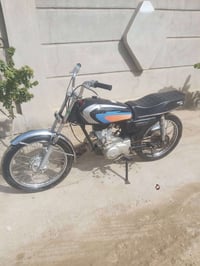 السلام وعليكم شباب دراجه اوراق كامله البيع  07891620197