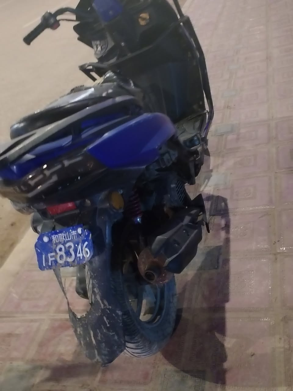 دراجه سترونگ للبيع  
الدراجه نضيفه كفرات كامله محرك خير من الله  شلعه و معدل 

كهربائيات كلها شغاله بالكامل 

عوزها تلحيضات بسيطه كلش 

سعرها 650 الشراي يتصل 

***********

عنواني كوت
