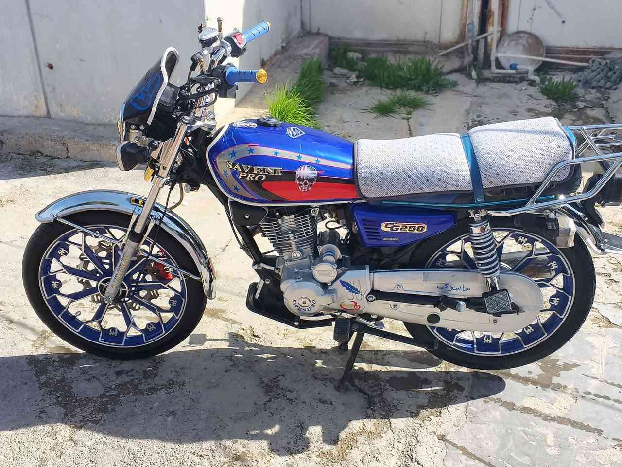 سلام عليكم
سافين برو أخو جديد 
منفيس اصلي
مكينه كبس 
 سعره ٧٥٠ ألف 
للتواصل***********
