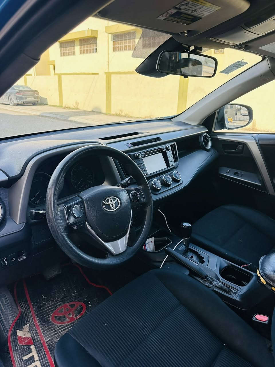 رافور موديل 2017 صبغ بونيد فقط شرط تحويل 
سعر جوه سوك 138 وبيها مجال قليل 
مكاني كركوك تصل وتدلل 
***********
