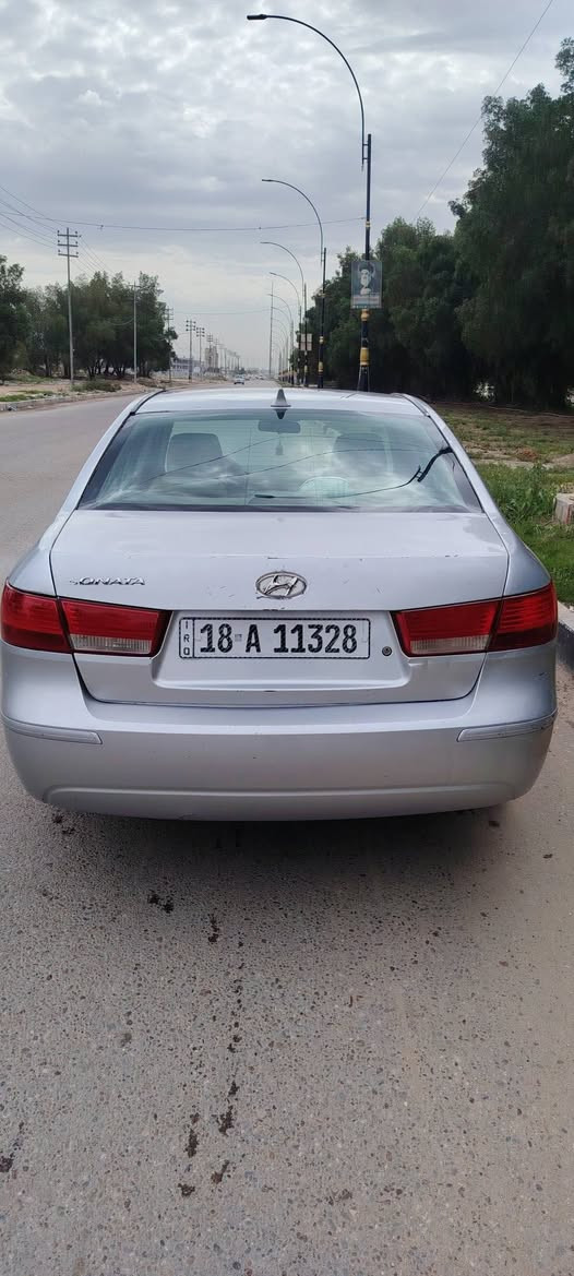 السلام عليكم سوناتا 2010 وارد امريكي محرك 2400 المرغوب تخم تاير حداديه مداور السعر 100 وبيه مجال الاتصال ***********
