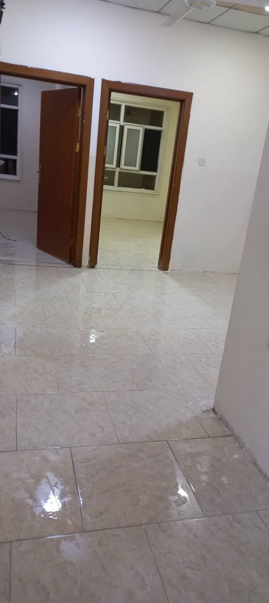 شقة للايجار الطابق٢  دهوك قريب ساحة برا  ***********
