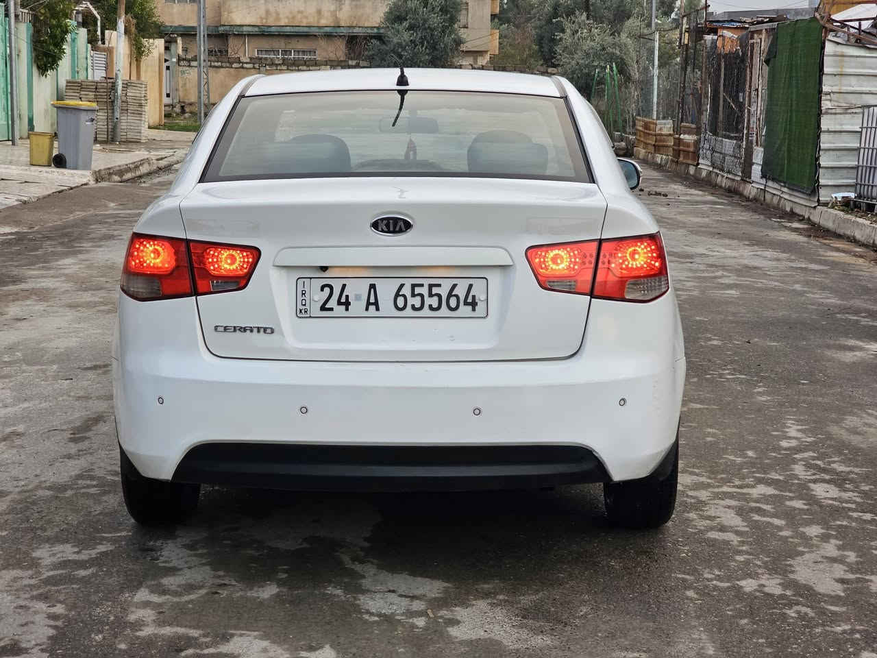 السلام عليكم
كيا سيراتو للبيع 
موديل 2010. السعر.  90
سيراتو محرك حجم  16 دوش 
محرك وكير شرط تبريد شغال
رقم وسنوية جديد وباسمي 
كوبون بانزين بيها شرط التحويل 
صبغ بوند وجاملغ بدون دواخل للاستفسار 
***********
***********. موصل المحاربين
