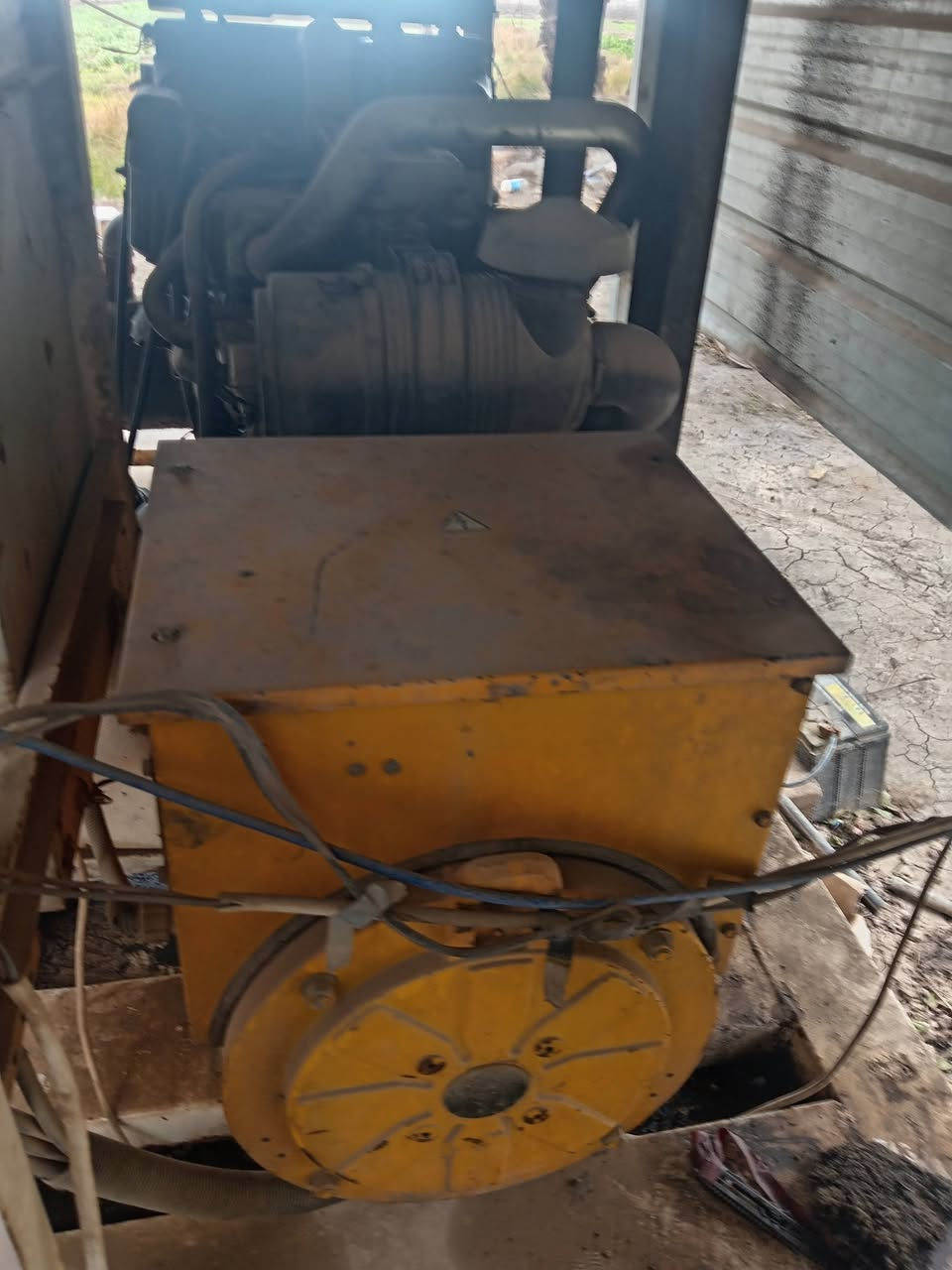 للبيع مولده 3 سلندر بيركز Miniv كيفي50 للشرح والتفاصيل عبر الرقم ***********
