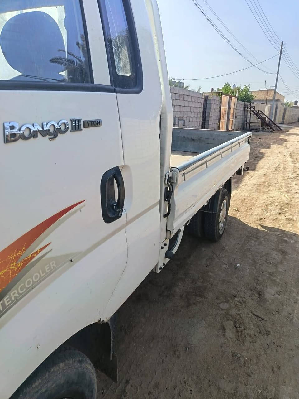 السلام عليكم بنكو للبيع محرك 3000 مفتوح  موديل 2009 المكان  ذي قار /قضاء الشطرة للاستفسار الاتصال على الرقم  الاتي ***********  موجود واتساب وفيس
