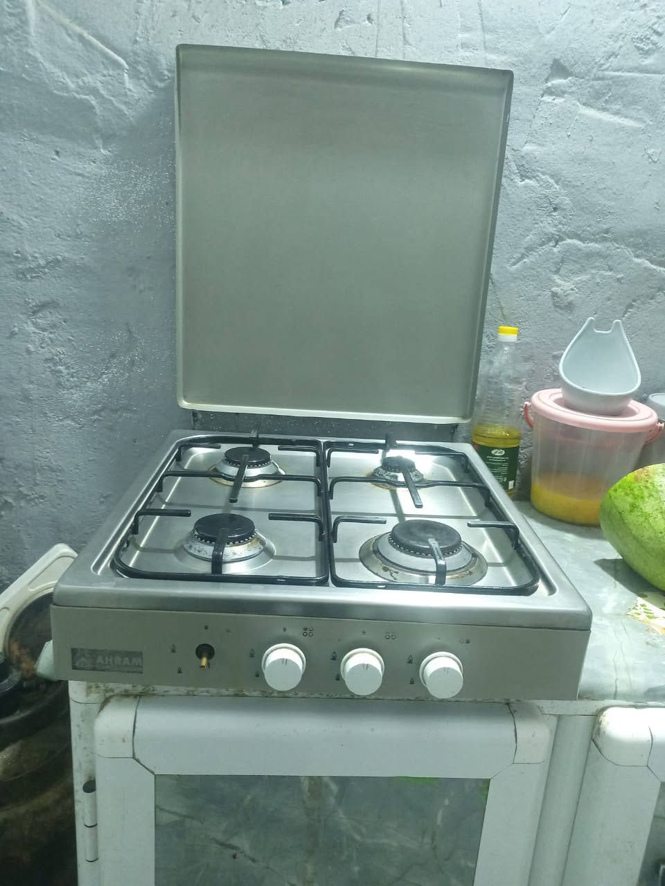 للبيع طباخ سعر30
‏‪***********‬‏
