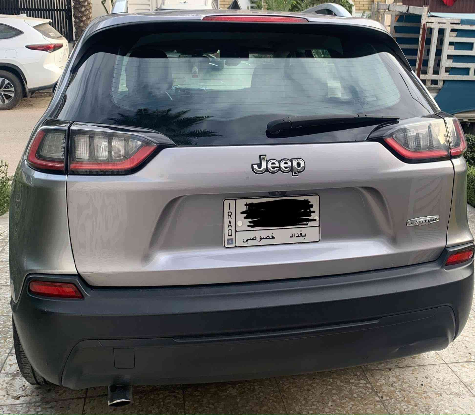 جيب بزون 2019 للبيع وارد امريكي
الحادث مربع صغير مقدمه البنيد (شباك البنيد) والدعاميات الامامي والخلفي بامريكا + ضربه بسيطه بالجاملغ الامي جهة السائق (بغداد) الصوره موضحة بالمنشور
مكفوله البدنه والشاصي وايرباك كله سليم بلادي
محرك 2400
ماشيه 101 الف ميل
رقم بغداد مشروع وطني باسمي
143 ورقه 
للاستفسار ***********
