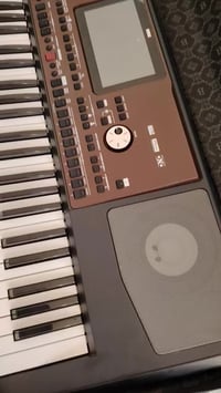 كورج 700 للبيع والتفاصيل داخل الفديو الشراي يتصل او خاص  ويدلل 0788465...