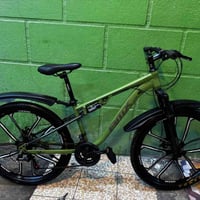 باسيكل حجم ٢٤ جبلي جديد ماركه BMX استخدام شهرين السعر ٢٠٠ الف وبيه مجا...