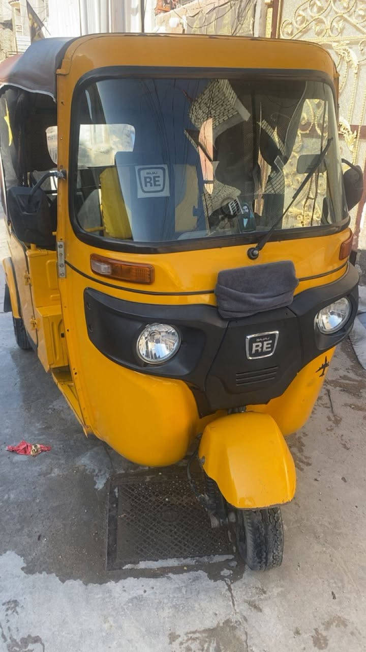 السلام عليكم 
تكتك للبيع موديل 2021شهر 9رقم وسنويه بأسمي مكينه مكفوله وكشر وبيه شغلات بسيطه تحويل ثاني يوم السعر 8مليون وبيه مجال مكاني بغداد الشعب ***********
