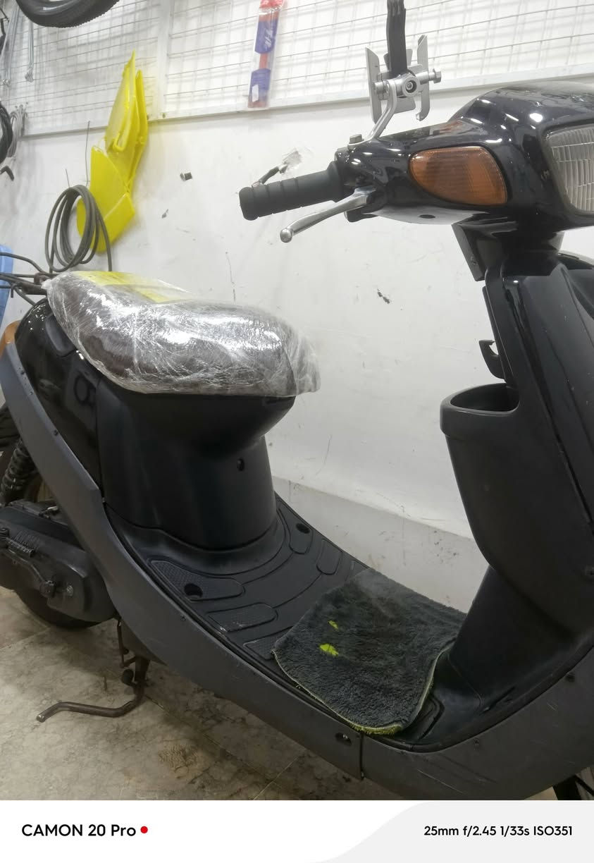 السلام عليكم دراجه 60 بطه نضيفة الدراجه بلادي ما ملعوب بيهة مكينتهة ما مفتوحه مبدل فقط هندر يرادلهة ترتيب للكهربائيات بكلايت اشاير فقط يرادلهن ترتيب الباقي كله شغال تشتغل هندر السلف فقط واكف يرادله تبديل ب 10 المكان بغداد الدورة المهدية الثانية للاستفسار الاتصال ***********
