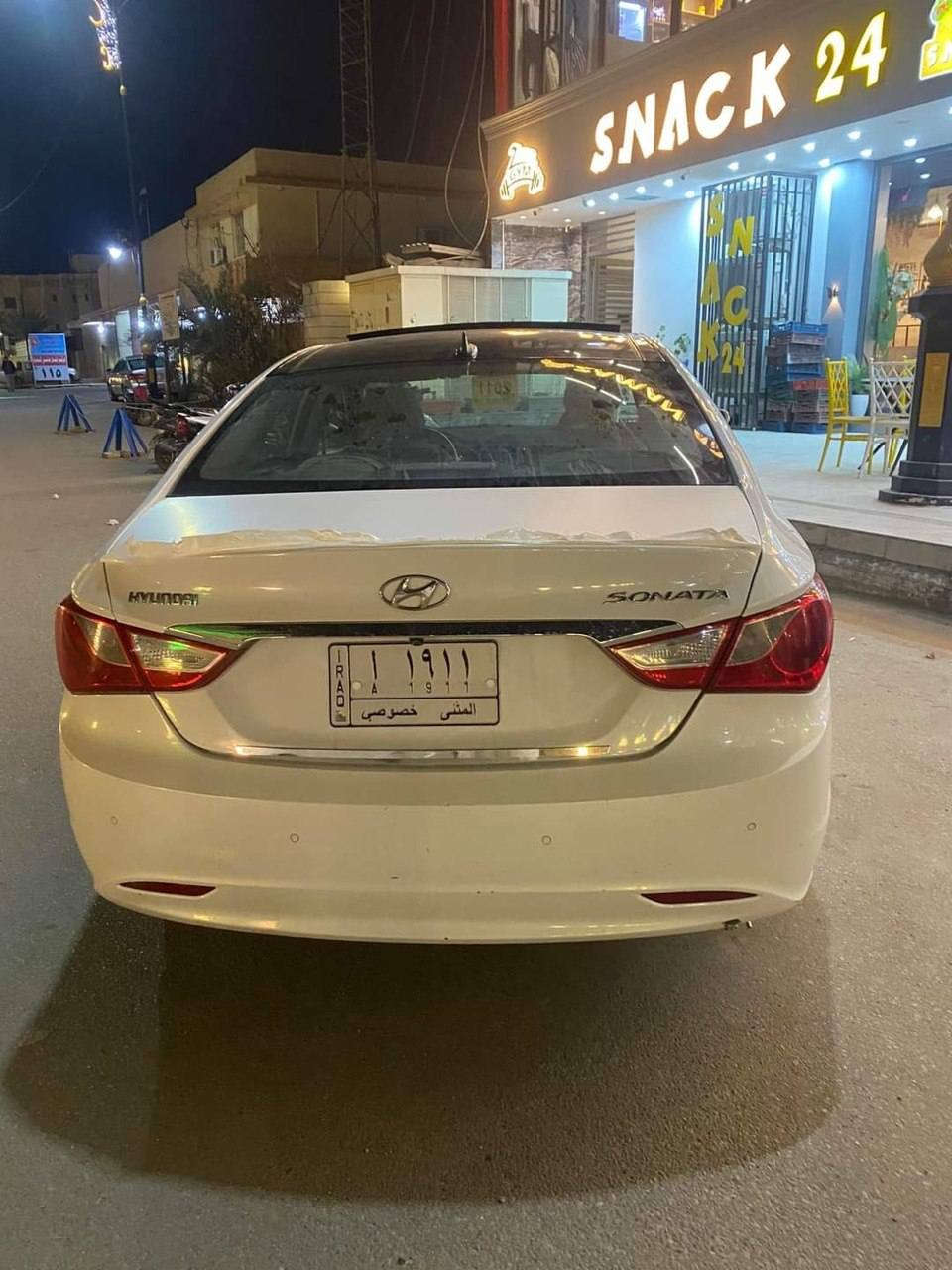 سلام عليكم 
سوناتا  2011 خليجي  
فول مواصفات عده البصمه 
سقف بانوراما  
اشاير بالمري
مري شفط
رقم مثنى مشروع وطني مميز
بأسمي مداور ثاني يوم
حدادية نظيفة محرك وكير كفالة
ضربتها جاملغ خلفي ضربة بسيطة مصلح بدون تبديل  
مكينة 2400 دوش 
تبريد قطعتين 
وباقي المواصفات المعروفة
سيارة جديده جدا
السعر 125 وبيها مجال بسيط
وترهم مراوس حسب القناعة 
للأستفسار ***********.
